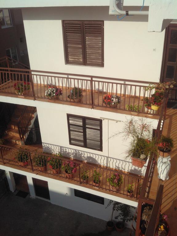 Apartmani Dado Ulcinj Exterior photo